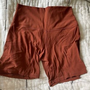 COPY - Size 6 lululemon align shorts